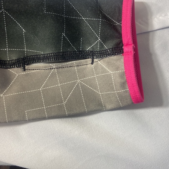 Nike Pro Dri Fit Hyperwarm Geometric Half Zip Running Athletic Shirt Pullover - Picture 8 of 8